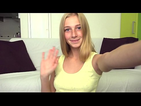 ❤️ Когда мне скучно, я лениво мастурбирую свою розовую писечку Секс видео у нас ❌️❤